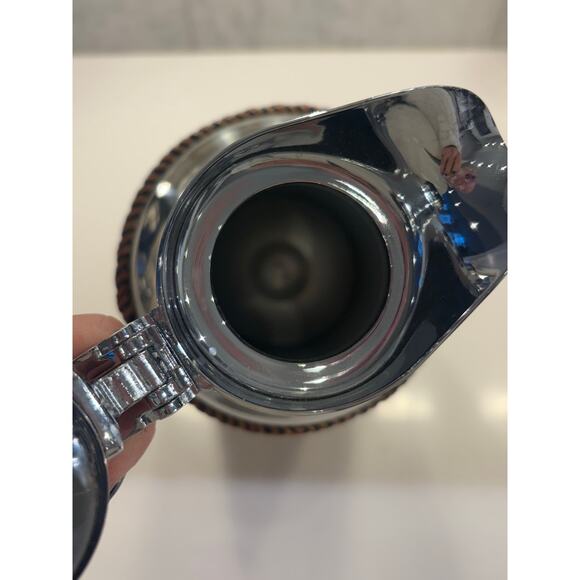 New Vintage MCM Broggi Thermal Carafe 18/8 Stainless Steel Rattan 1.5L Italy - Picture 5 of 9